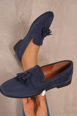 Marineblau